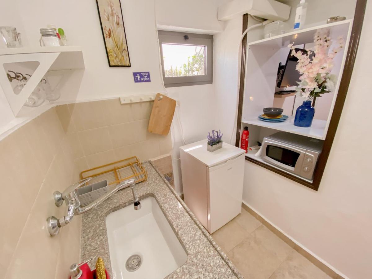 Old Town Guest House Beersheba Екстериор снимка